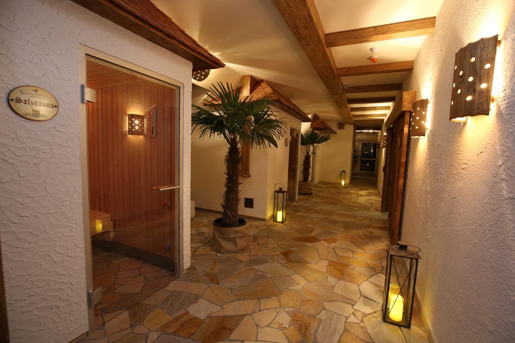 Grandhotel Niederoesterreichischer Hof Lanzenkirchen ภายนอก รูปภาพ